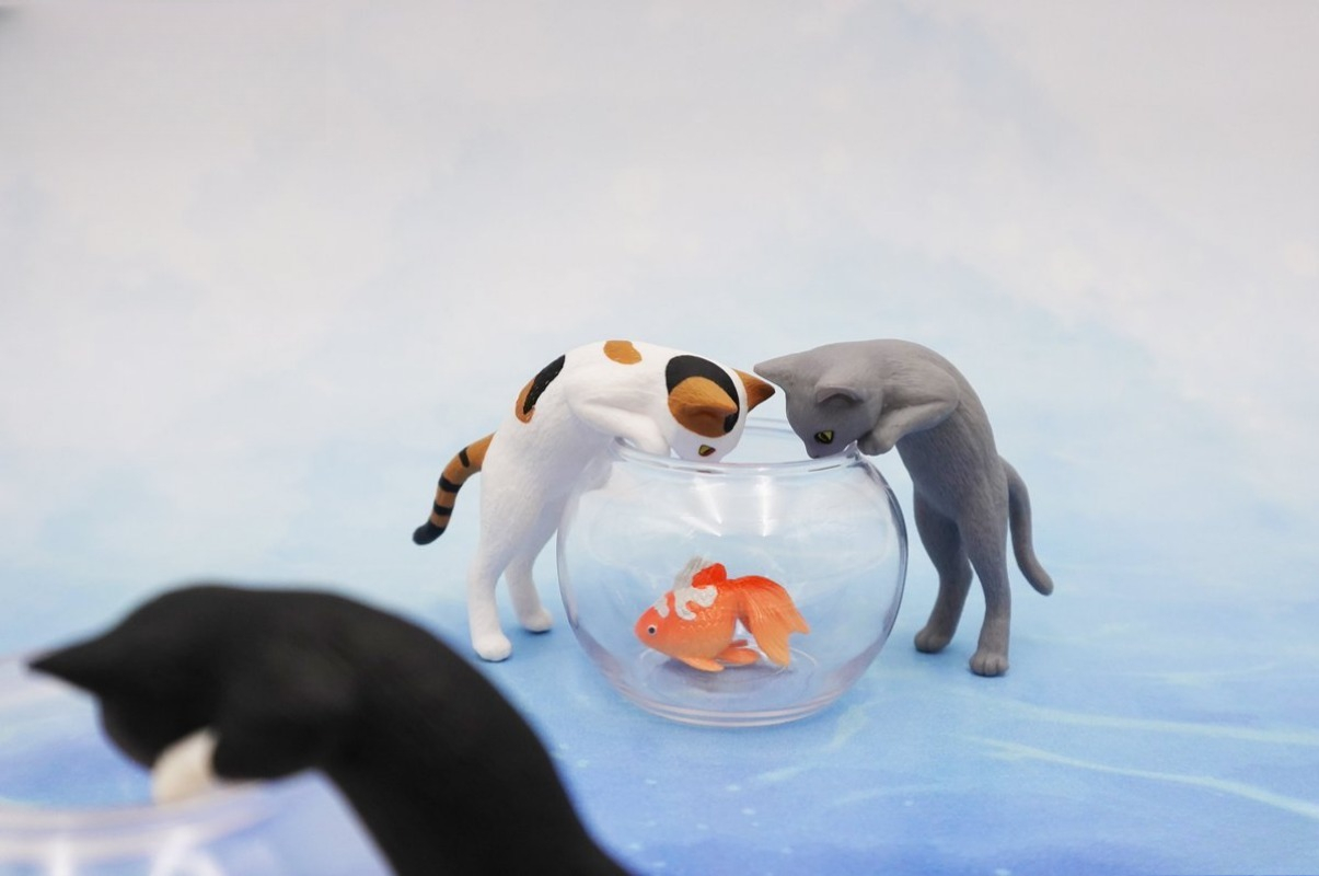 Original capsule toys cute kaw - Fish Toys For Aquarium review and price